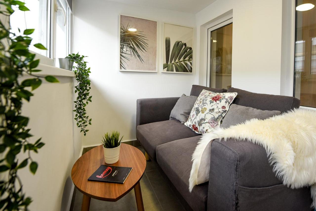 Spacious 1Br In The City Center - Amazing For Extended Stays Bucureşti Exterior foto